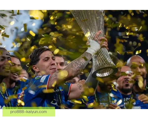 贝蒂斯闪耀欧战舞台，状态回暖备受关注