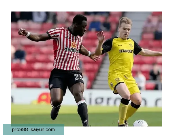 英超年度盘点：各球队表现稳健，赛季数据全面解析