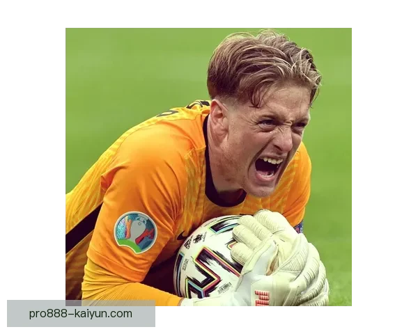 皮克福德本赛季表现稳健，埃弗顿门将状态持续提升